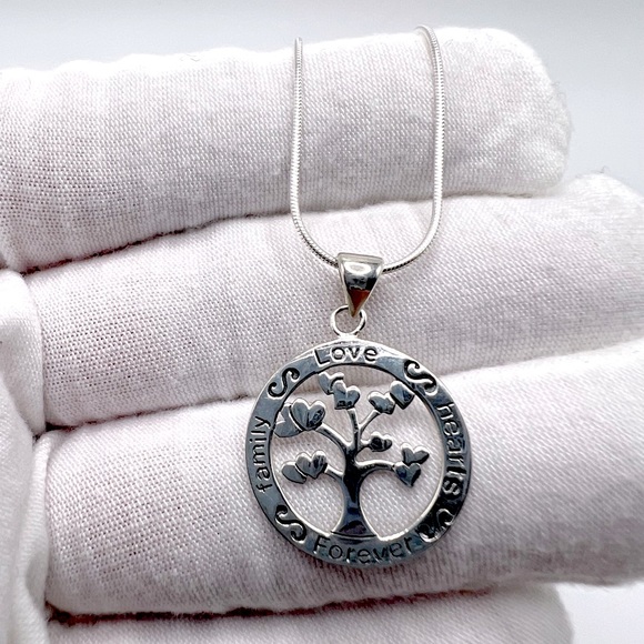 .925 Sterling Family Hearts Love Forever Necklace - Picture 5 of 16
